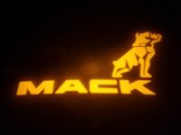 Lumenz CL3 Mack LED Courtesy Lights, Amber - 100650