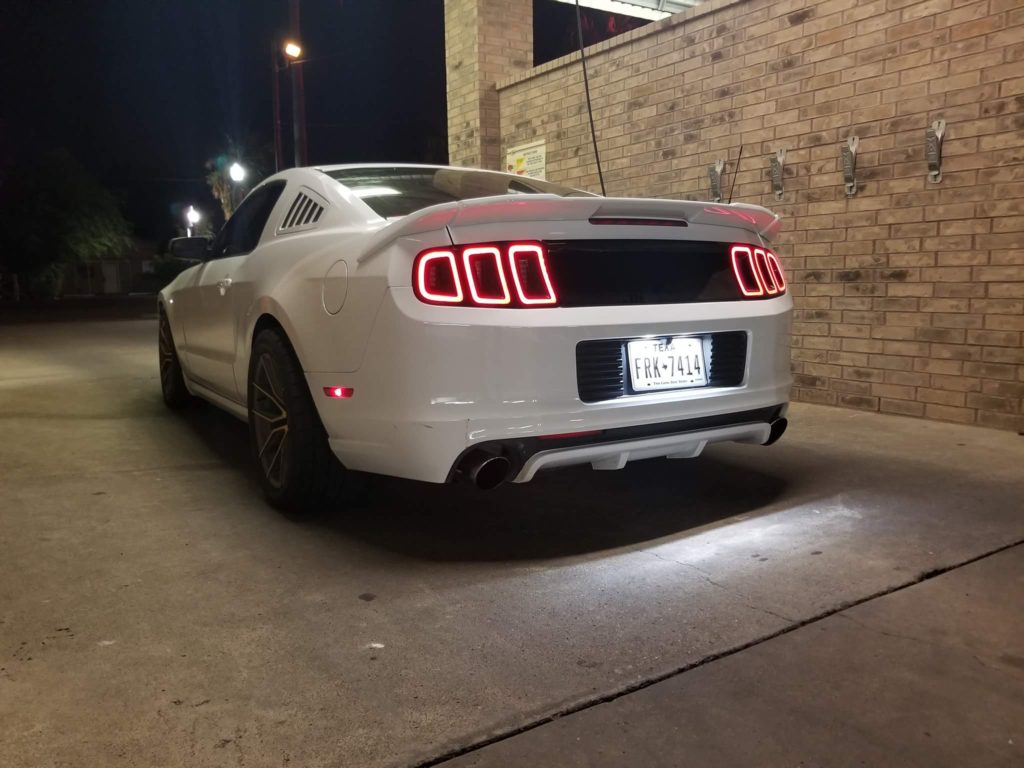 Lumenz HP2 LED Bulbs on S197 Mustang License